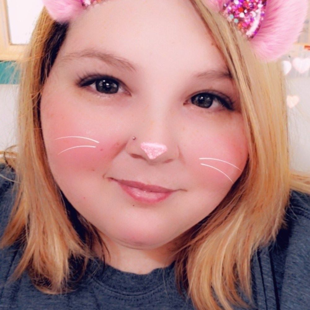Meet your Posher, Brandi